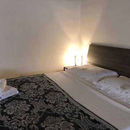 Holiday Confort La Volta Brescia Luaran gambar